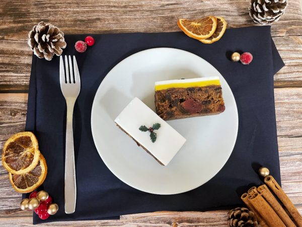 Luxury Christmas Cake Slices (x2) - Image 2
